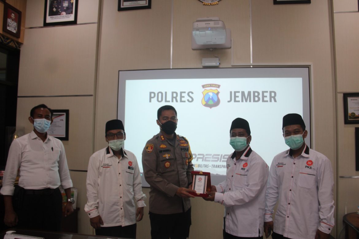 Silaturahim DPTD PKS Jember dengan Kapolres, Sinergisitas Melayani Masyarakat